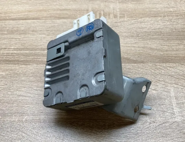 TOYOTA Prius 2 generation (XW20) (2003-2011) Stūres pastiprinātāja vadības bloks 8965047100,8965047100,1129000464 34440697