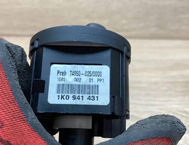 VOLKSWAGEN Caddy 3 generation (2004-2015) Lukturu vadības slēdzis 1K0941431 34403756