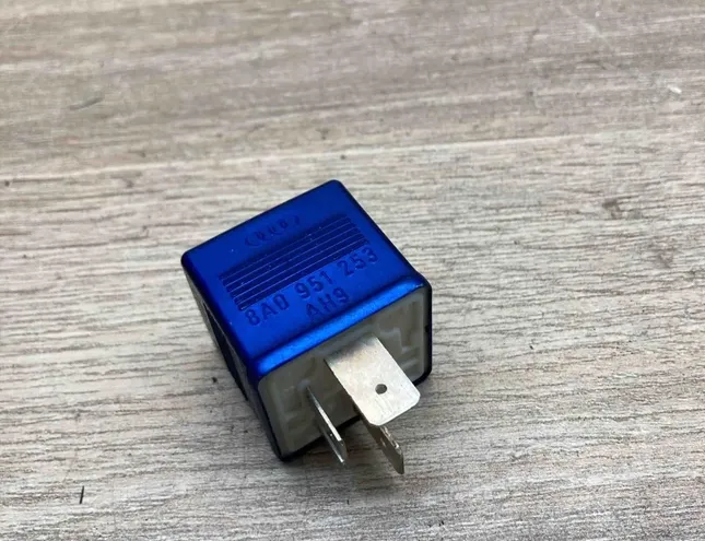 AUDI A6 C4/4A (1994-1997) Aizdedzes sveces 8A0951253,30858687,202 34387827