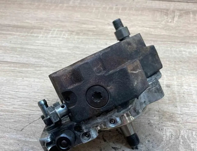 BMW X5 E53 (1999-2006) Degvielas sūknis 7798333,0445010146 34370753