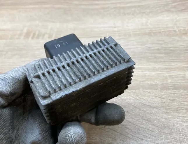 OPEL Vectra B (1995-1999) Aizdedzes sveces 09132691,51299008 34282141