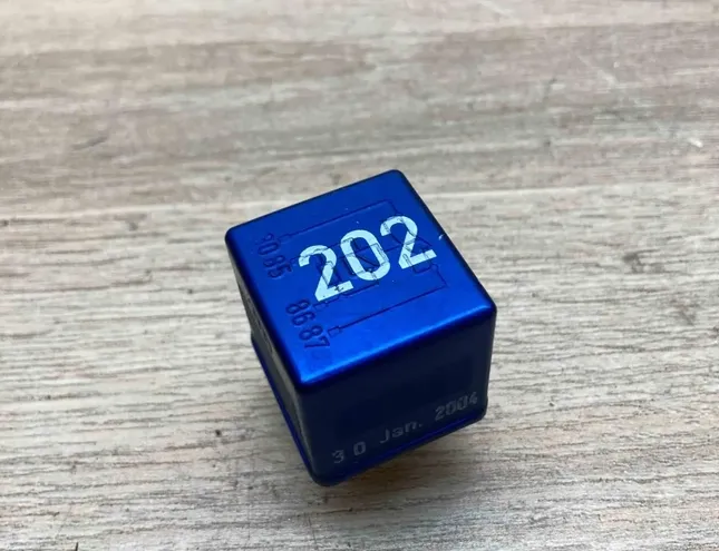 AUDI A6 C4/4A (1994-1997) Aizdedzes sveces 8A0951253,30858687,202 34387827