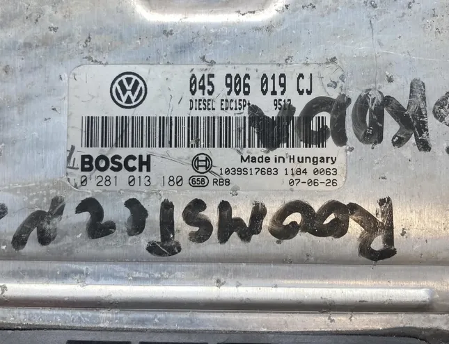 SKODA Roomster 5J (2010-2015) Engine Control Unit ECU 045906019CJ,0281013180 34300584