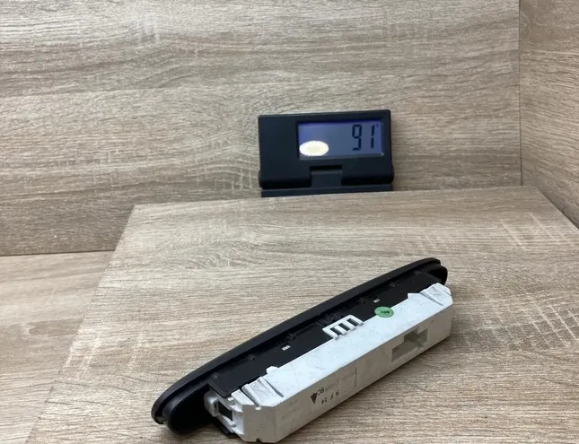 FORD Mondeo 1 generation (1993-1996) Salona pulkstenis 96BB15000BC,96BB15000BC 34427710