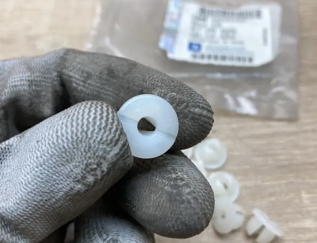 OPEL Agila 1 generation (2000-2007) Aizmugurējā kreisā bampera stiprinājums 9205165 34440591