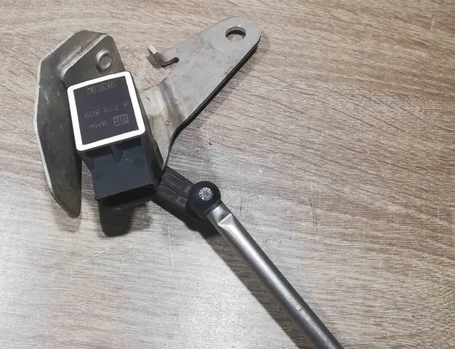 BMW 7 Series E23 (1977-1987) Augstuma sensora svira 6778809 34411469