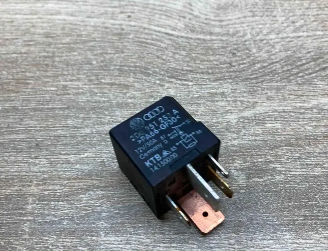 VOLKSWAGEN Passat B6 (2005-2010) Relejs 3D0951253A,433 34302737