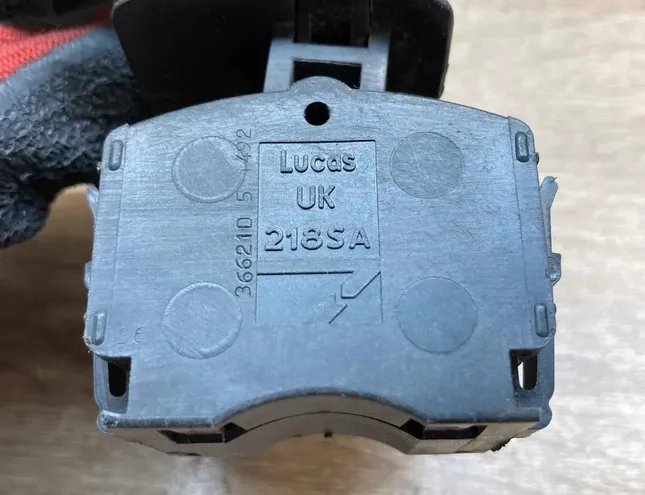 VOLVO 850 1 generation (1992-1997) Stikla tīrītāja rokturis 2178SA,36621D 34385120