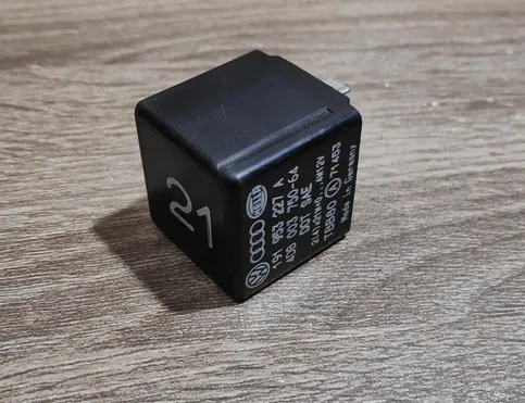 VOLKSWAGEN Golf 1 generation (1974-1993) Relejs 191953227a,4db00375064 34412299