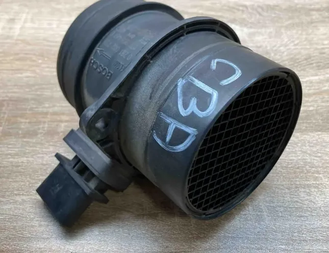 VOLKSWAGEN Scirocco 3 generation (2008-2020) Gaisa plūsmas mērītājs 03G906461C,0281002735,CBA 34301092