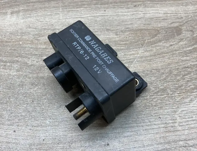 VOLVO S40 1 generation (1996-2004) Aizdedzes sveces 7700107794 34298419