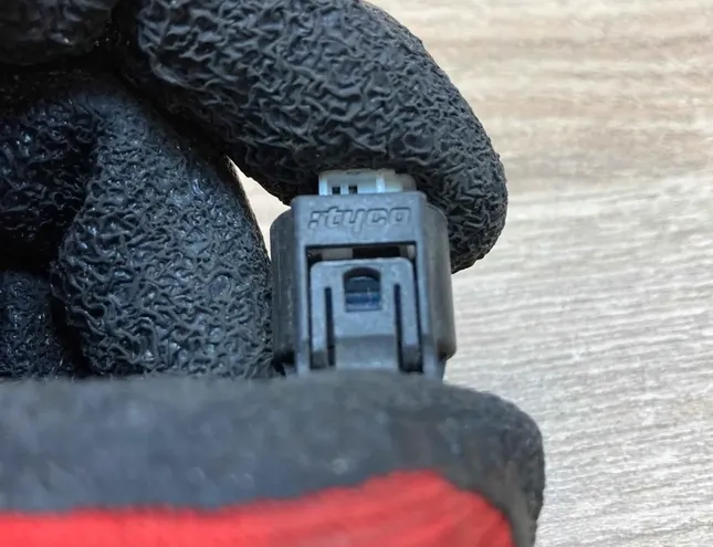 BMW 3 Series E21 (1975-1983) Augstsprieguma aizdedzes vads (svečvads) 1718555 34387569