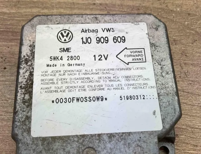 VOLKSWAGEN Golf 1 generation (1974-1993) Drošības / signalizācijas vadības bloks 1J0909609,5WK42800 34409172
