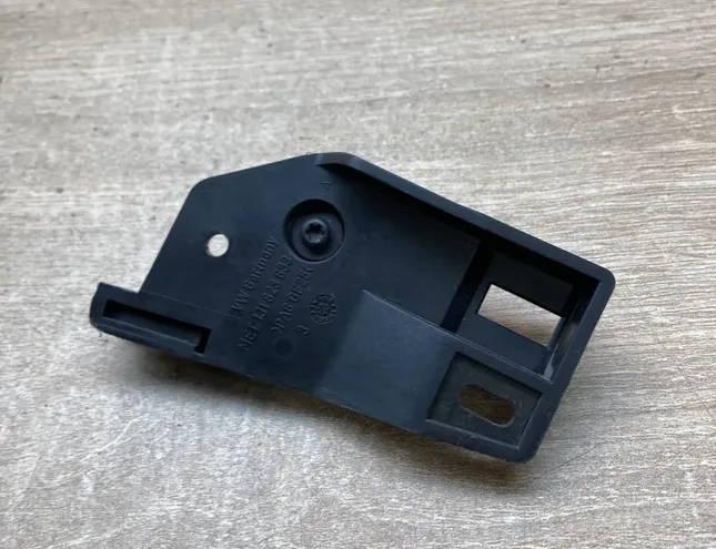 SKODA Fabia 1 generation  (2004-2007) Motora pārsega atlaišanas rokturis 1J1823633 34433059