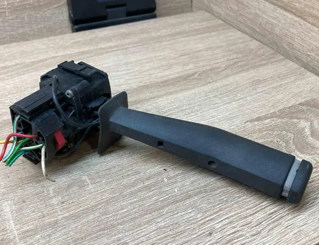 VOLVO 850 1 generation (1992-1997) Stikla tīrītāja rokturis 2178SA,36621D 34385120