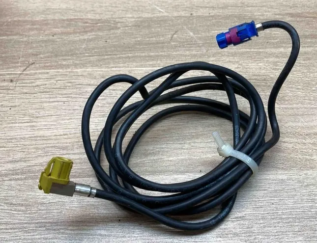 BMW 7 Series E23 (1977-1987) Augstsprieguma aizdedzes vads (svečvads) 6982244,9145761 34387623