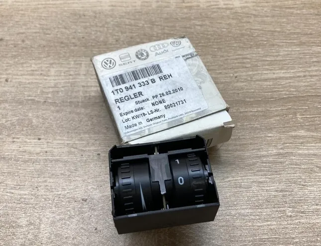 VOLKSWAGEN Touran 1 generation (2003-2015) Lukturu augstuma regulēšanas slēdzis 1T0941333B 34429801