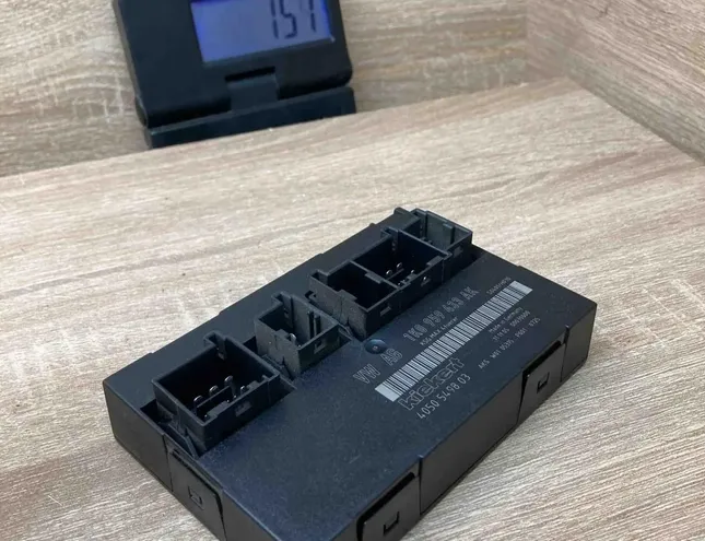 VOLKSWAGEN Touran 1 generation (2003-2015) Komforta vadības bloks 1K0959433AK 34406094