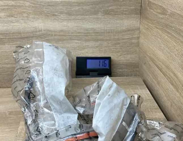 PEUGEOT Boxer 2 generation (1993-2006) Vertikāla apdare vējstikla labajā pusē 9023CZ,9023CZ 34430171