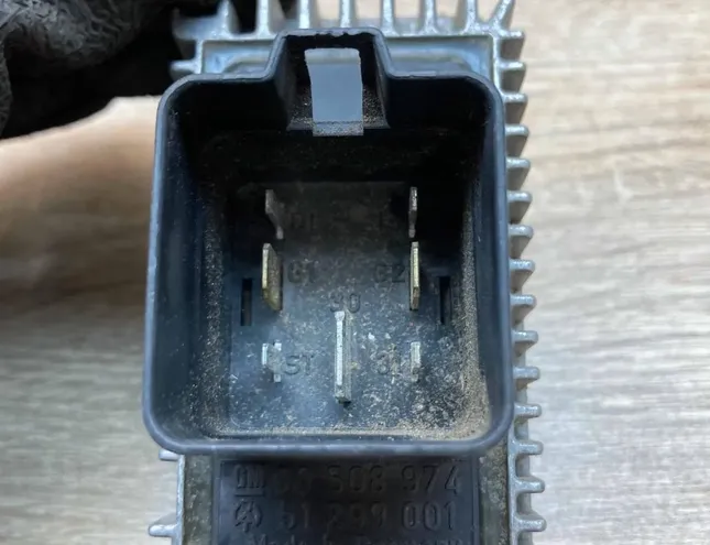 OPEL Vectra B (1995-1999) Aizdedzes sveces 90508974,51299001 34358928