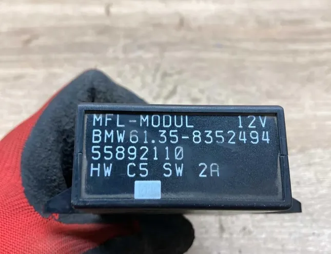 BMW 7 Series E23 (1977-1987) Stūres statņa vadības bloks 8352494,55892110 34409211