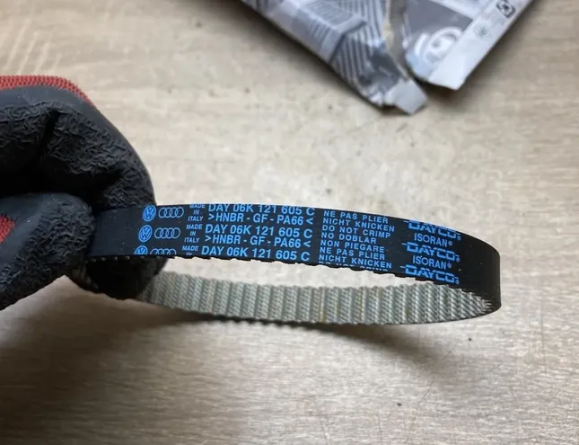 VOLKSWAGEN Passat B8 (2014-2023) Sadales Siksna 06K121605C 34436134