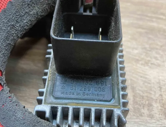 OPEL Vectra B (1995-1999) Aizdedzes sveces 09132691,51299008 34383314