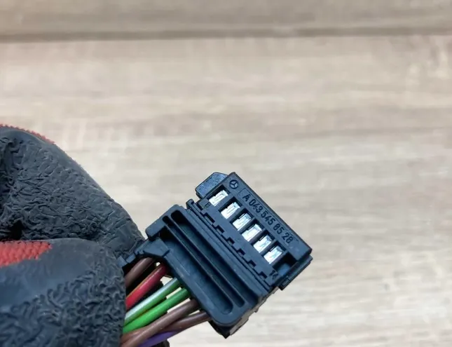 MERCEDES-BENZ E-Class W124 (1984-1997) Augstsprieguma aizdedzes vads (svečvads) A0435458528,625441 34401661