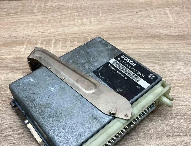 VOLVO 850 1 generation (1992-1997) Pārnesumkārbas vadības bloks 0227400212 34382033