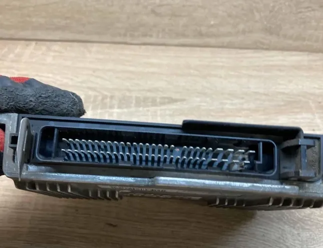 RENAULT Megane 1 generation (1995-2003) Motora vadības bloks 7700860337,S105300201E 34405481