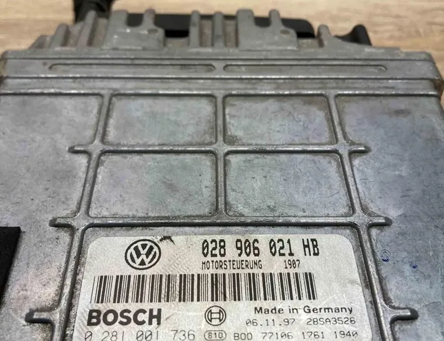 FORD Galaxy 1 generation (1995-2006) Motora vadības bloks 028906021HB,0281001736,WithPlug 34383372