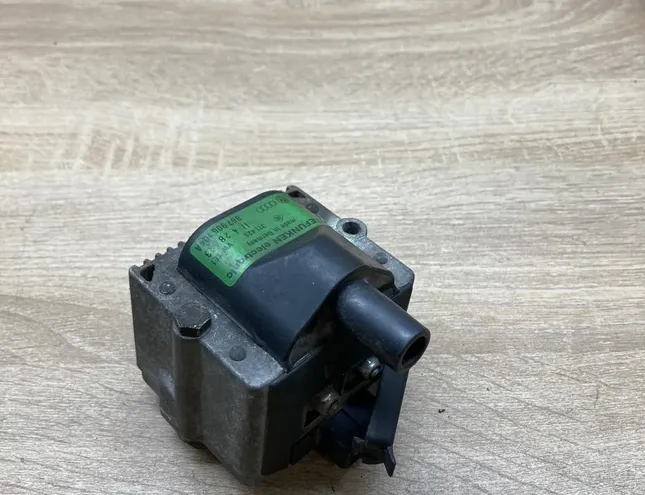 VOLKSWAGEN Transporter T4 (1990-2003) Augstsprieguma aizdedzes spoles komplekts 867905104A 34282926