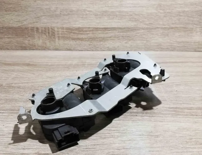 AUDI Q7 4L (2005-2015) Клапаны управления внутренним подогревом 7l0815123 34411181