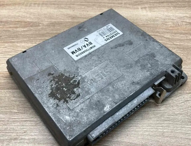 RENAULT Laguna 1 generation (1993-2001) Motora vadības bloks HOM7700860316,7700864485 34383041