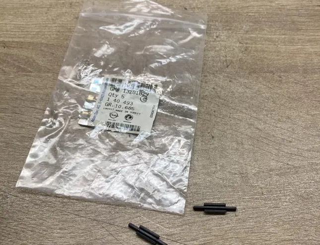 OPEL Zafira C (2012-2016) Vertikāla apdare vējstikla labajā pusē 13281829,140493 34288587