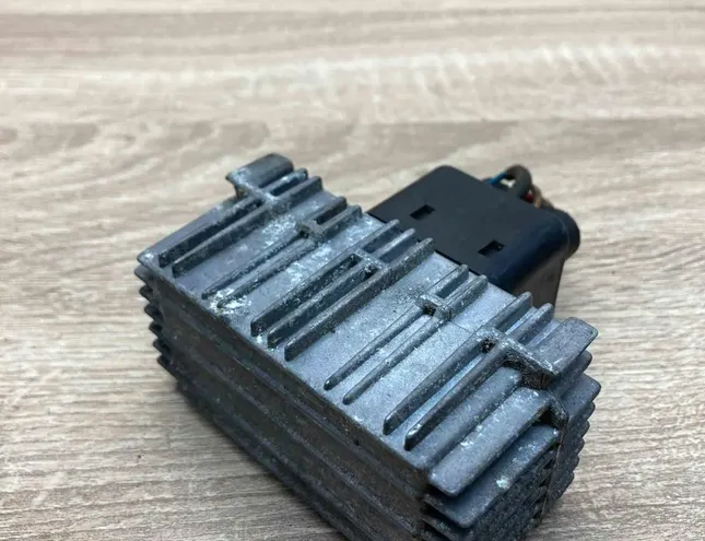 OPEL Vectra C (2002-2005) Aizdedzes sveces 09132691,51299008 34378645