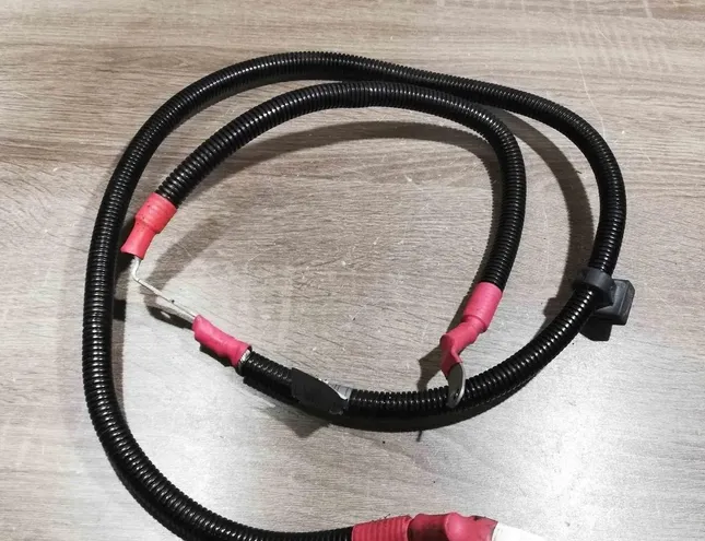 BMW X3 E83 (2003-2010) Akumulātora plusa vads 7582323,563411 34412932