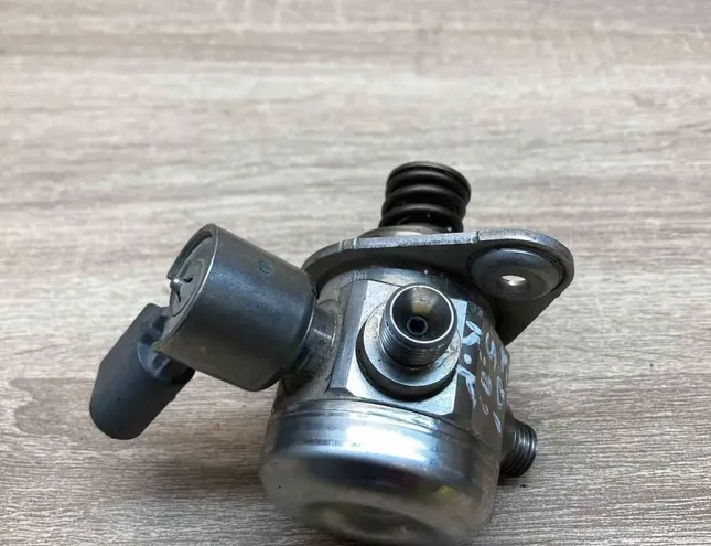 BMW 5 Series E28 (1981-1988) Degvielas sūknis 7595339,0261520068 34369861