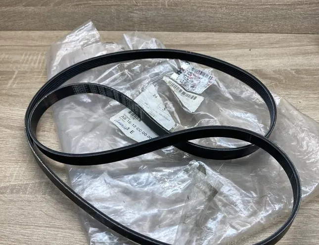 OPEL Astra J (2009-2020) Sadales Siksna 55577367,6PK1892 34431236