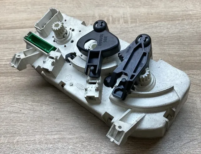 RENAULT Clio 2 generation (1998-2013) БЛОК УПРАВЛЕНИЯ КОНДИЦИОНЕРА ВОЗДУХА / КЛИМАТА/ ПЕЧКИ (В САЛОНЕ) 1848819006,595345000 34275197