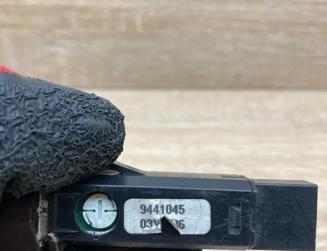 VOLVO V70 1 generation (1997-2000) Avārijas poga 9441045 34406589