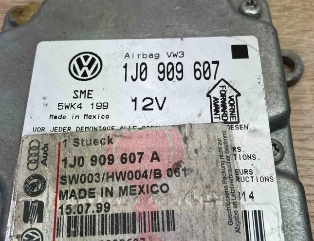 VOLKSWAGEN Passat B5 (1996-2005) Security Control Unit 1J0909607,5WK4199,Crash 34421905