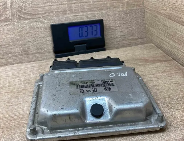 VOLKSWAGEN Scirocco 3 generation (2008-2020) Motora vadības bloks 030906032J,0261204913 34361668