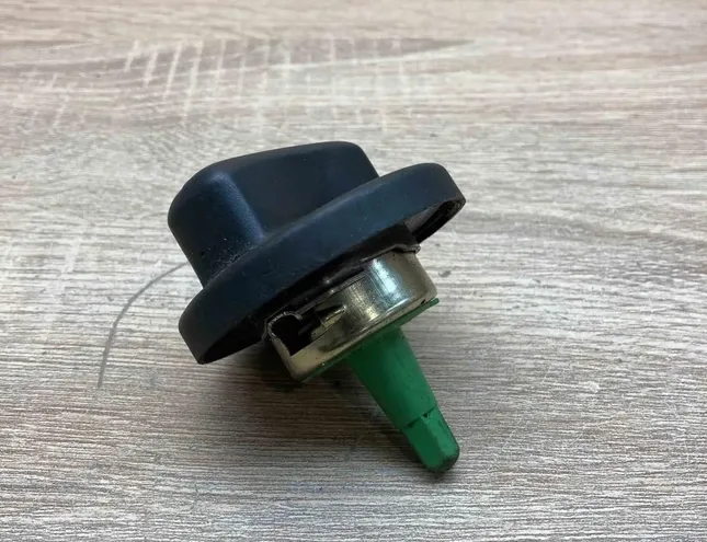 BMW 3 Series E21 (1975-1983) Degvielas tvertnes vāciņš 1183342 34361791