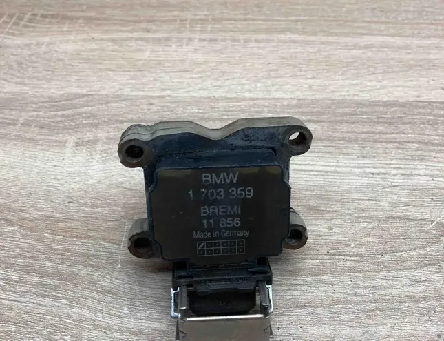 BMW 3 Series E21 (1975-1983) Augstsprieguma aizdedzes spoles komplekts 1703359,11856 34408672