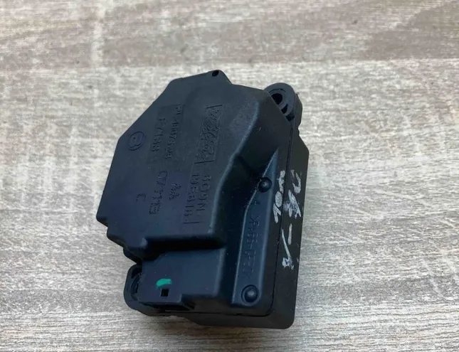 VOLVO S80 1 generation (1998-2006) Salona sildītāja vadības vārsti 6G9N19E616AA,071113C 34405683