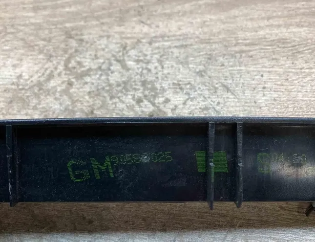 OPEL Zafira A (1999-2003) Aizmugurējā vāka gaisma 90582025,9910001 34408341