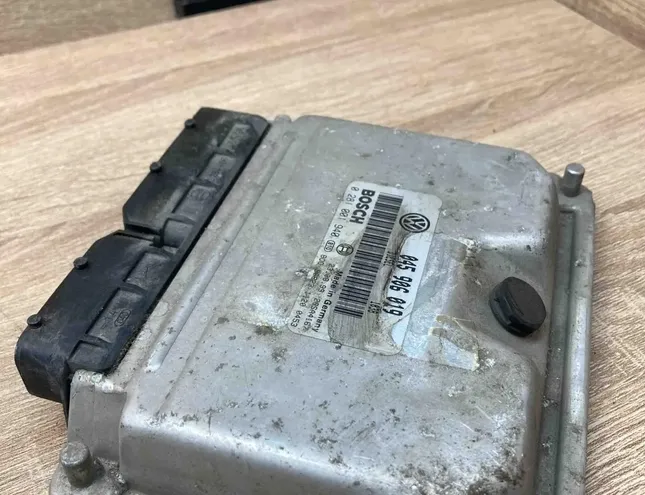 SKODA Roomster 5J (2010-2015) Engine Control Unit ECU 045906019,0281001940 34385001