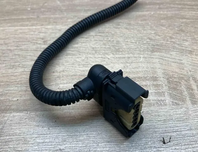 RENAULT 12 1 generation (1969-1980) Augstsprieguma aizdedzes vads (svečvads) 09441612,7807012 34388255