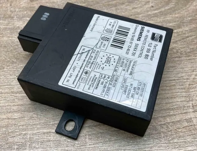 SEAT Ibiza 2 generation (1993-2002) Блок управления Комфорт 1L0959800,5WK4791 34321174